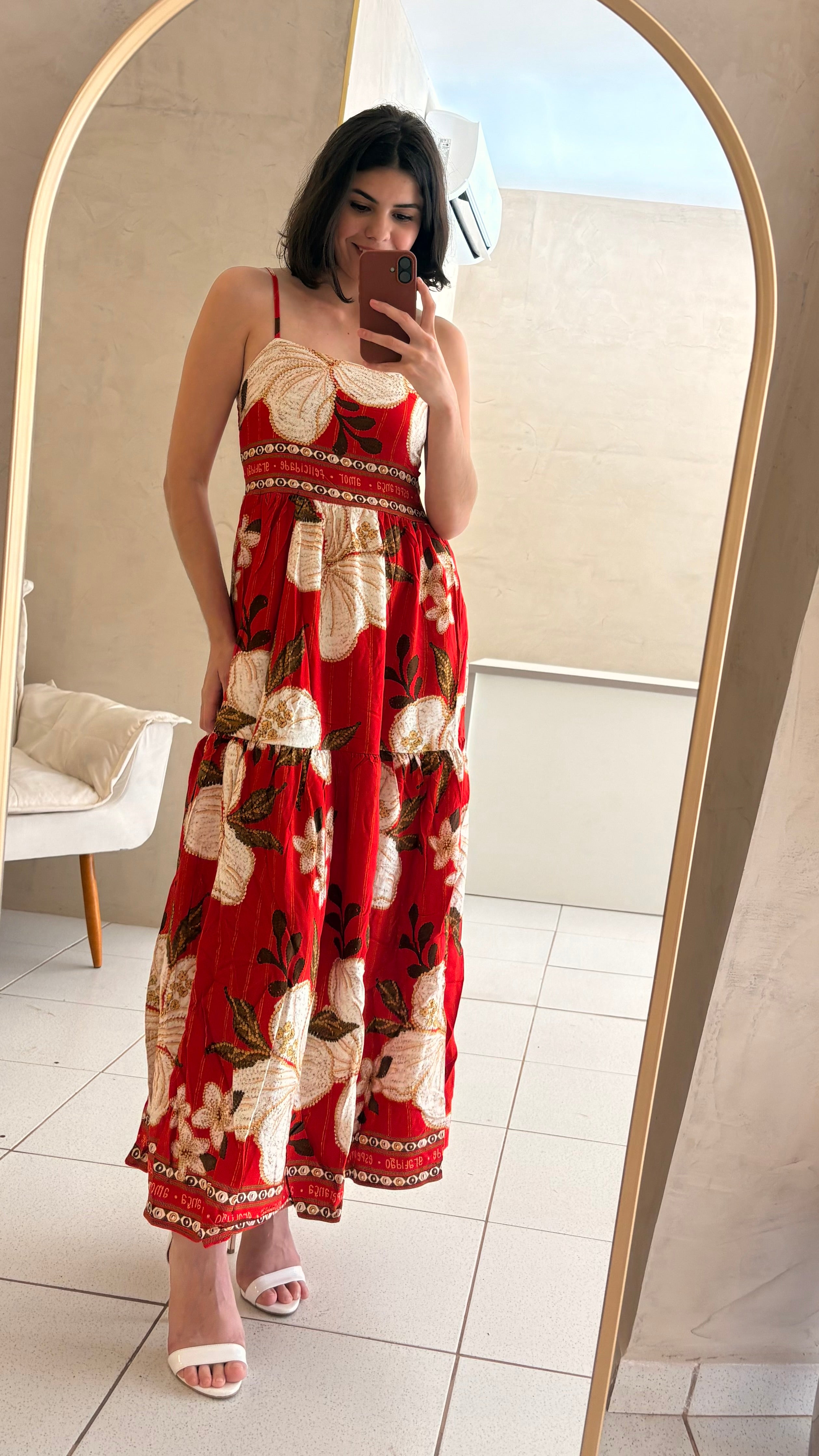 Vestido floral com bolso